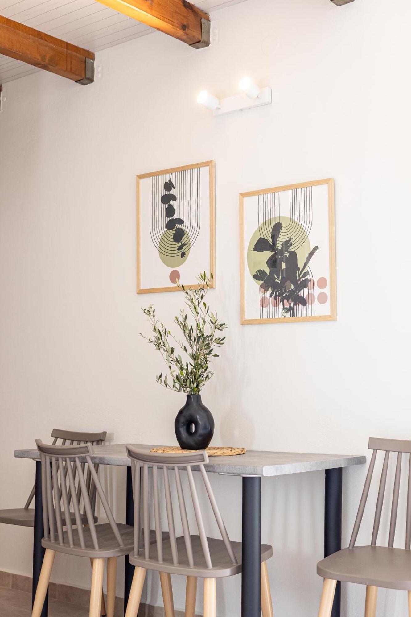 Aria Apartment Lakithra ห้อง รูปภาพ
